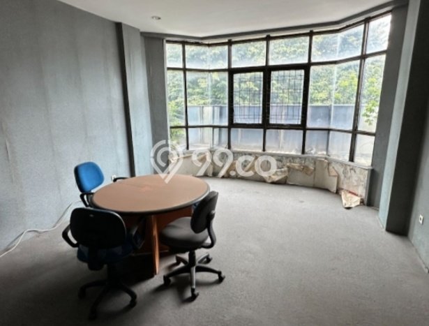 Ruko Dijual di Prime Area Jakarta Pusat Luas 399m2 Ruko Dijual di Prime Area Jakarta Pusat Luas 399m2
