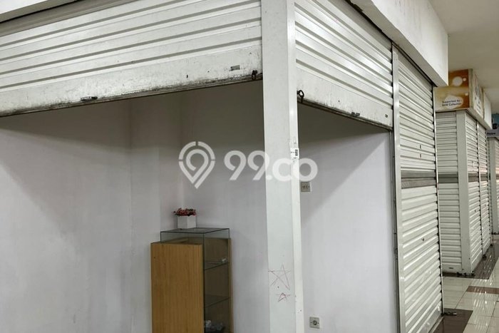 Unit Komersial Dijual di Jakarta Barat LT 5m2 & LB 5m2 Unit Komersial Dijual di Jakarta Barat LT 5m2 & LB 5m2