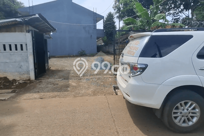 Unit Kost Dijual di Cisauk dengan 8 Kamar Tidur & Luas Bangunan 250m2 Unit Kost Dijual di Cisauk dengan 8 Kamar Tidur & Luas Bangunan 250m2