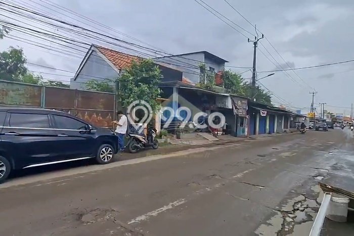 Untuk Dijual Tanah di Sepatan Tangerang Luas 6400m2 - Untuk Dijual Tanah di Sepatan Tangerang Luas 6400m2 -
