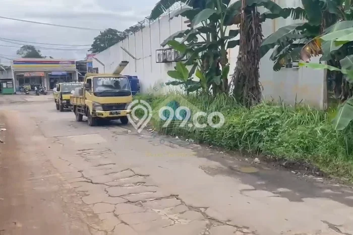 Tanah di Jambe, Tangerang Luas 1917m2 Dijual Segera Tanah di Jambe, Tangerang Luas 1917m2 Dijual Segera