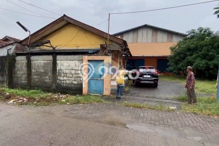 Lokasi Strategis! Dijual Pabrik Bisnis di Sepatan Timur, Tangerang Kondisi Baik Lokasi Strategis! Dijual Pabrik Bisnis di Sepatan Timur, Tangerang Kondisi Baik