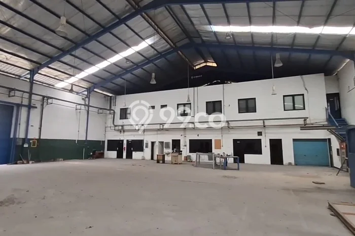 FOR SALE! Pabrik di Cikupa Tangerang, LT 2975m2, LB 1807m2 FOR SALE! Pabrik di Cikupa Tangerang, LT 2975m2, LB 1807m2