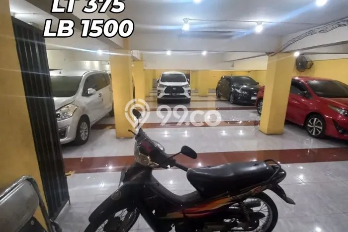 Disewakan Ruko di Pusat Kota Surabaya Ramai Strategis Disewakan Ruko di Pusat Kota Surabaya Ramai Strategis