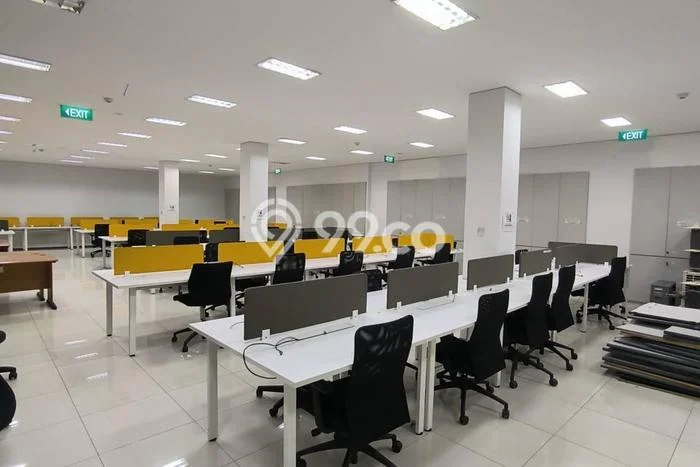 Unit Kantor Disewa Lokasi Genteng, Surabaya Spesifikasi Luas Bangunan 1000m2 Unit Kantor Disewa Lokasi Genteng, Surabaya Spesifikasi Luas Bangunan 1000m2