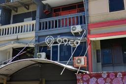 Area Ramai! Ruko Dijual di Wonocolo untuk Bisnis Luas Bangunan 144m2 Area Ramai! Ruko Dijual di Wonocolo untuk Bisnis Luas Bangunan 144m2
