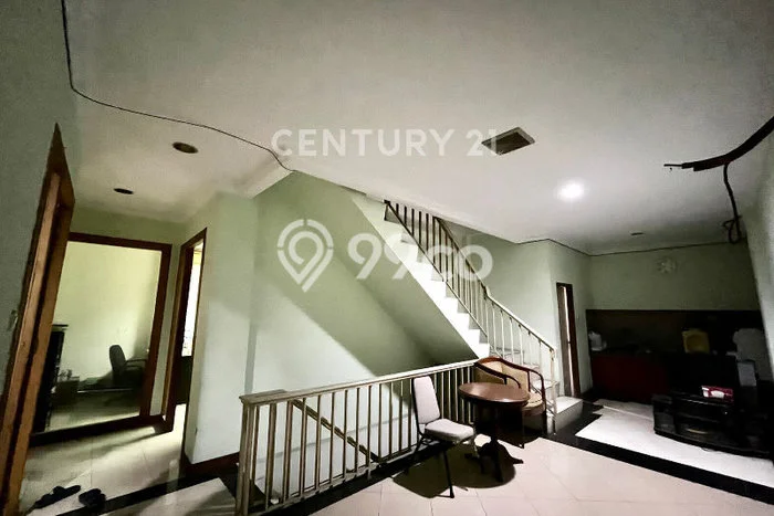 Ruko Dijual di Pulo Gadung Jakarta Timur dengan LB 292m2 Ruko Dijual di Pulo Gadung Jakarta Timur dengan LB 292m2