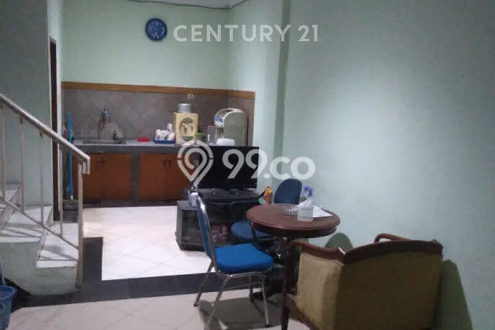 Ruko Dijual di Pulo Gadung Jakarta Timur dengan LB 292m2 Ruko Dijual di Pulo Gadung Jakarta Timur dengan LB 292m2