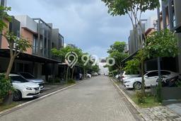 Dijual Rumah Eksklusif 4 KT di BSD, Tangerang Dijual Rumah Eksklusif 4 KT di BSD, Tangerang