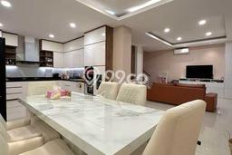 Dijual Rumah Luas Elegan Dengan View Eksklusif di Gading Serpong, Tangerang Dijual Rumah Luas Elegan Dengan View Eksklusif di Gading Serpong, Tangerang