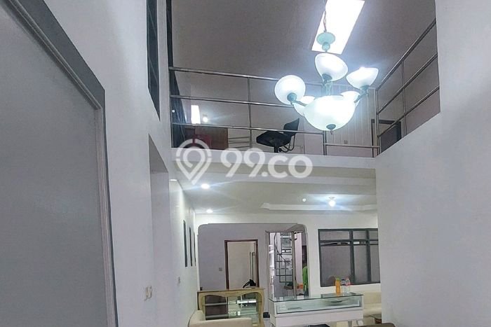 Rumah Strategis Modern Lb 160m2 di Cimahi Tengah, Cimahi Rumah Strategis Modern Lb 160m2 di Cimahi Tengah, Cimahi