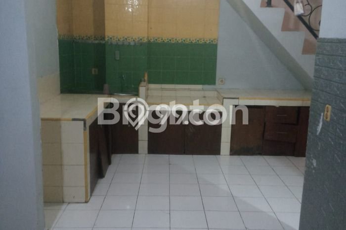 Rumah Luas Asri 3 KT Siap Huni di Lippo Karawaci Tangerang Rumah Luas Asri 3 KT Siap Huni di Lippo Karawaci Tangerang