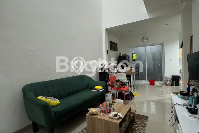 Rumah Modern Cantik 3 KT Bisa Langsung Pindah di Kelapa Dua Rumah Modern Cantik 3 KT Bisa Langsung Pindah di Kelapa Dua