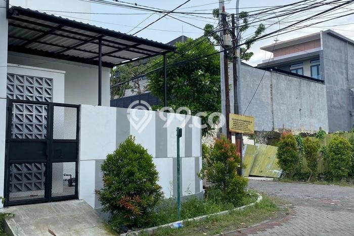 Jual Rumah Minimalis Bagus Punya 3 KT di Kenjeran Surabaya SHM Jual Rumah Minimalis Bagus Punya 3 KT di Kenjeran Surabaya SHM