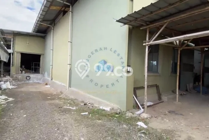 Lokasi Strategis! Dijual Pabrik Bisnis di Panongan, Tangerang Kondisi Bagus Lokasi Strategis! Dijual Pabrik Bisnis di Panongan, Tangerang Kondisi Bagus
