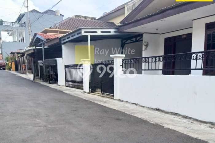 Rumah Modern Cantik 3 KT Siap Huni di Kemiling Rumah Modern Cantik 3 KT Siap Huni di Kemiling