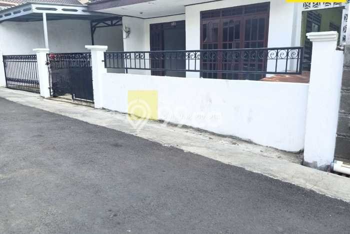 Rumah Modern Cantik 3 KT Siap Huni di Kemiling Rumah Modern Cantik 3 KT Siap Huni di Kemiling
