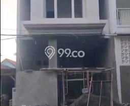 Dijual Rumah 9 Kamar Lokasi Ideal Nyaman dan Strategis di Wiyung Dijual Rumah 9 Kamar Lokasi Ideal Nyaman dan Strategis di Wiyung
