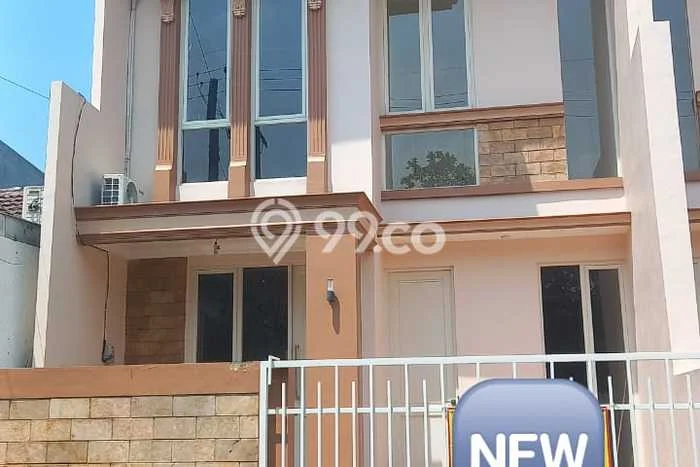 Dijual Cepat Rumah Favorit Siap Huni LB 135m2 di Sidoarjo, Sidoarjo Dijual Cepat Rumah Favorit Siap Huni LB 135m2 di Sidoarjo, Sidoarjo