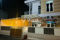 8 Residence 8 Residence