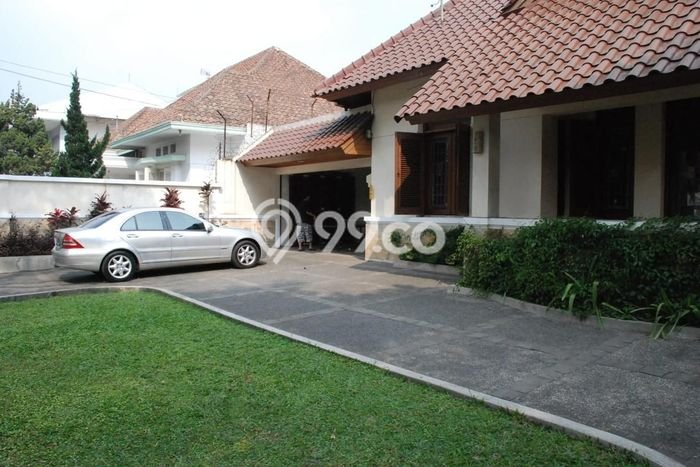 Dijual Rumah Premium dengan Fasilitas Sekitar Komplit di Bandung Wetan, Bandung Dijual Rumah Premium dengan Fasilitas Sekitar Komplit di Bandung Wetan, Bandung