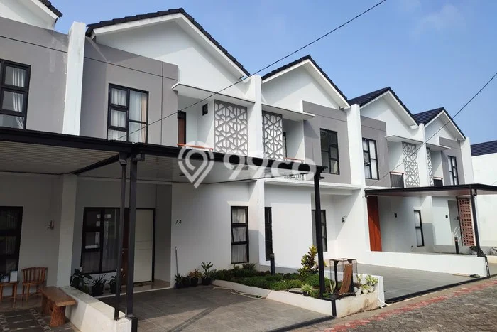 Rumah area Cimahi Tengah, Cimahi, LT 94m2m² Bangunan 73m2m² - JUAL CEPAT! Rumah area Cimahi Tengah, Cimahi, LT 94m2m² Bangunan 73m2m² - JUAL CEPAT!