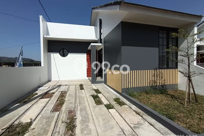 Jual Rumah Harga Miring Nagreg Punya 2 Kamar & LT 73m2 Jual Rumah Harga Miring Nagreg Punya 2 Kamar & LT 73m2
