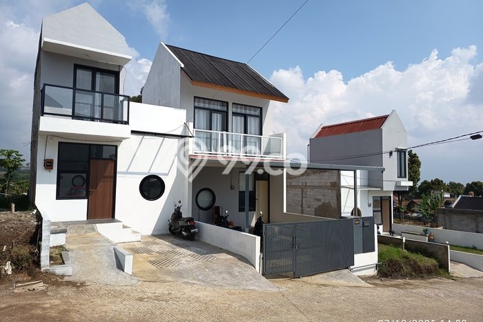 Dijual Rumah 3 Kamar Lokasi Strategis Bagus dan Strategis di Cimahi Utara Dijual Rumah 3 Kamar Lokasi Strategis Bagus dan Strategis di Cimahi Utara