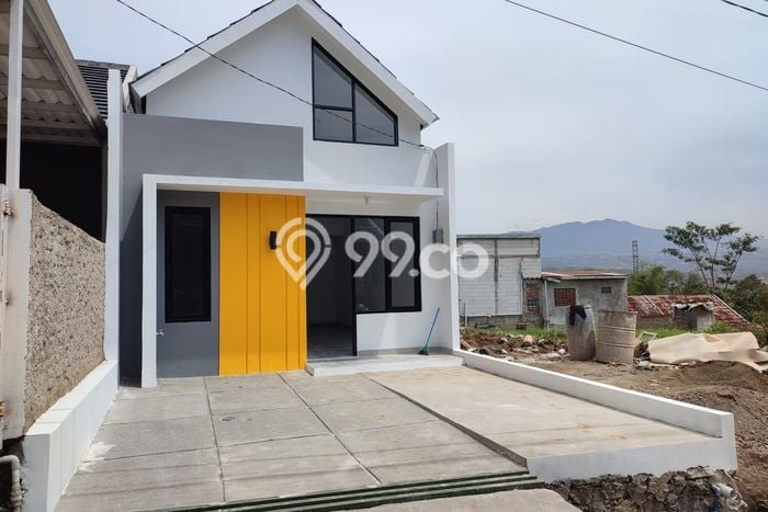 Jual Rumah Harga Miring Cipatat Punya 2 Kamar & LT 40m2 Jual Rumah Harga Miring Cipatat Punya 2 Kamar & LT 40m2