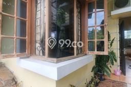 Rumah Elit LB 200m2 Siap Pakai Desain Elegan di Jati Sari, Bekasi Rumah Elit LB 200m2 Siap Pakai Desain Elegan di Jati Sari, Bekasi