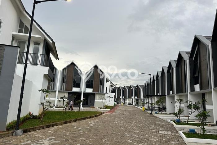 For Sale Rumah 2 Kamar Lokasi Strategis Nyaman dan Strategis di Karawaci For Sale Rumah 2 Kamar Lokasi Strategis Nyaman dan Strategis di Karawaci
