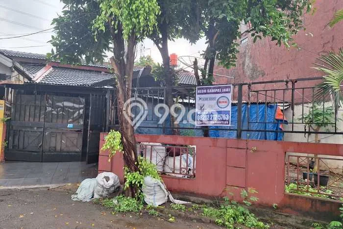 Jual Rumah Favorit Siap Huni LB 200m2 di Ciledug, Tangerang Jual Rumah Favorit Siap Huni LB 200m2 di Ciledug, Tangerang