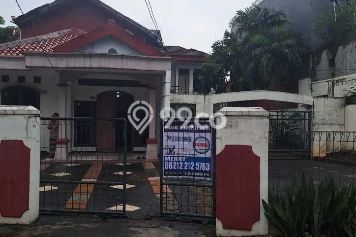 Siap Huni Rumah Mewah 5 Kamar di Ciledug Dekat ke Mana Pun Siap Huni Rumah Mewah 5 Kamar di Ciledug Dekat ke Mana Pun