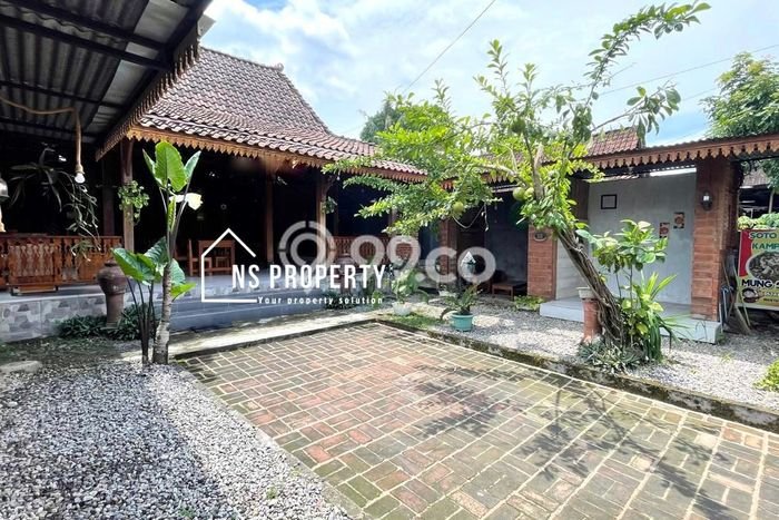 Komersial Komersial Dijual di Boyolali Kota Boyolali LT 430m2 & LB 250m2 Komersial Komersial Dijual di Boyolali Kota Boyolali LT 430m2 & LB 250m2