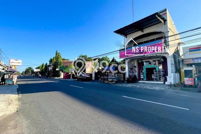 FOR SALE! Ruko di Simo Boyolali, LT 121m2, LB 200m2 FOR SALE! Ruko di Simo Boyolali, LT 121m2, LB 200m2