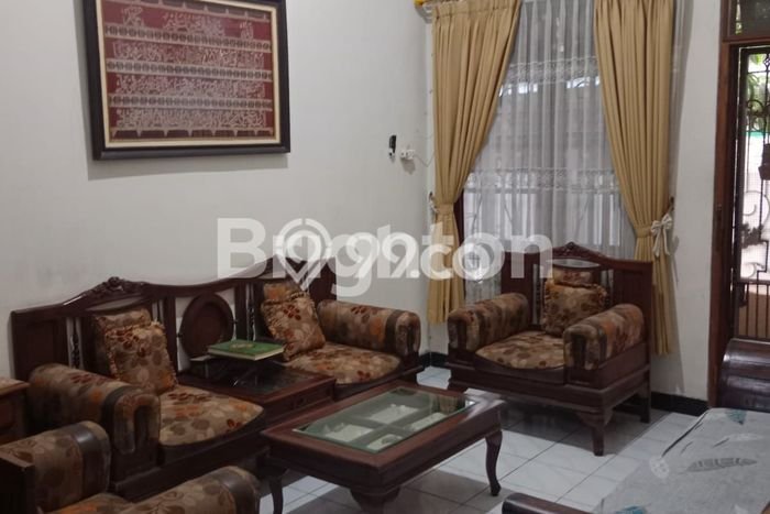 Dijual Hunian Rumah Terawat 3 Kamar di Sambiroto, Semarang Dijual Hunian Rumah Terawat 3 Kamar di Sambiroto, Semarang