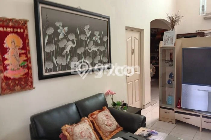 For Sale! Premium House LT 153m2 Desain Modern di Kalibanteng For Sale! Premium House LT 153m2 Desain Modern di Kalibanteng