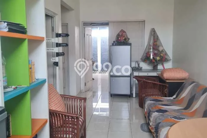 Disewakan! Rumah 2 Kamar Tidur &
1 Kamar Mandi di Graha Padma, Semarang Disewakan! Rumah 2 Kamar Tidur &
1 Kamar Mandi di Graha Padma, Semarang