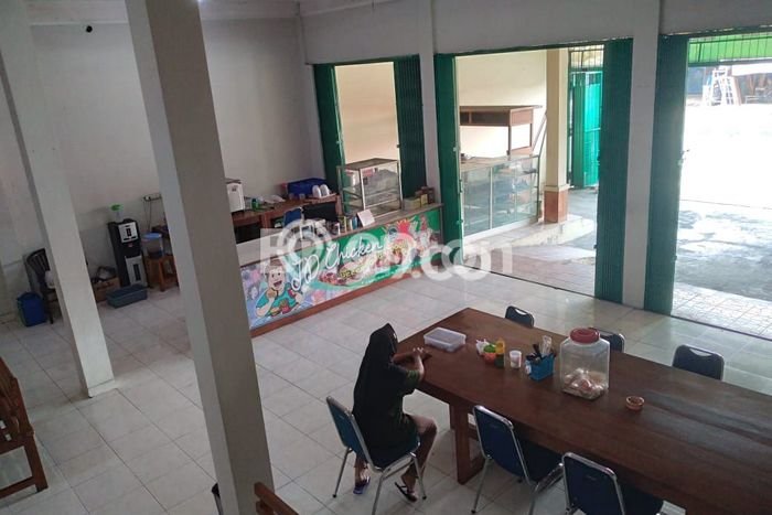 Unit Ruko Tersedia di Kedungmundu Spesifikasi LB 400m2 Unit Ruko Tersedia di Kedungmundu Spesifikasi LB 400m2