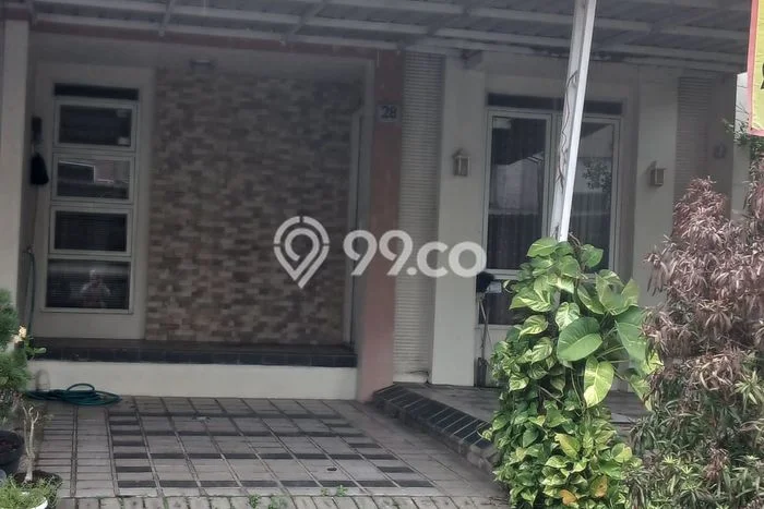 Disewakan! Rumah 2 Kamar Tidur &
1 Kamar Mandi di Graha Padma, Semarang Disewakan! Rumah 2 Kamar Tidur &
1 Kamar Mandi di Graha Padma, Semarang