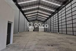 Gudang Disewa di Tangerang dengan LB 1800m2 Area Komersial Ramai Gudang Disewa di Tangerang dengan LB 1800m2 Area Komersial Ramai