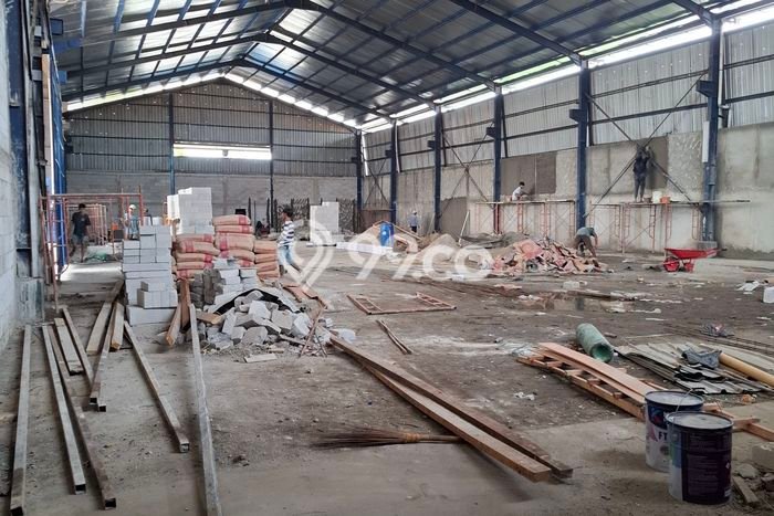 Gudang disewakan di Cipondoh Tangerang dengan luas bangunan 960m2 Gudang disewakan di Cipondoh Tangerang dengan luas bangunan 960m2