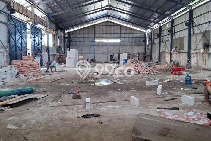 Gudang disewakan di Cipondoh Tangerang dengan luas bangunan 960m2 Gudang disewakan di Cipondoh Tangerang dengan luas bangunan 960m2