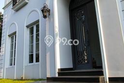 Rumah area , Tangerang, Luas 563m2m² Bangunan 744m2m² - INVESTASI TERBAIK! Rumah area , Tangerang, Luas 563m2m² Bangunan 744m2m² - INVESTASI TERBAIK!