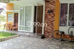 Disewakan! Rumah 3 Kamar Tidur &
2 Kamar Mandi di Cimanggu, Bogor Disewakan! Rumah 3 Kamar Tidur &
2 Kamar Mandi di Cimanggu, Bogor