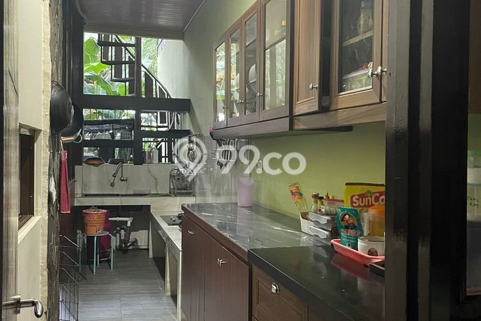 Rumah Mewah LB 600m2 Siap Huni Desain Elegan di BSD City, Tangerang Rumah Mewah LB 600m2 Siap Huni Desain Elegan di BSD City, Tangerang