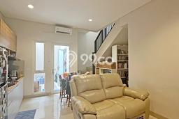 Rumah Luas Asri 2 KT Siap Pakai di BSD City Tangerang Rumah Luas Asri 2 KT Siap Pakai di BSD City Tangerang