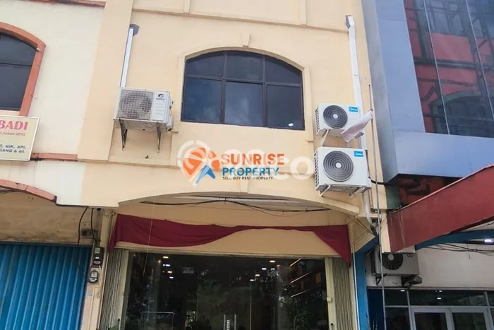 Ruko Usaha Dijual di Batam Kota Batam LT 200m2 & LB 250m2 Ruko Usaha Dijual di Batam Kota Batam LT 200m2 & LB 250m2