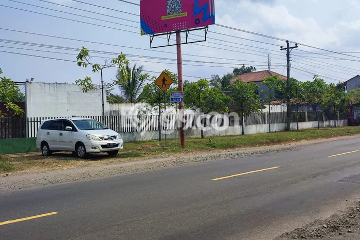 For Sale! Luxury House LT 4m2 Desain Elegan di Kulonprogo For Sale! Luxury House LT 4m2 Desain Elegan di Kulonprogo