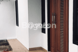Dijual Cepat Rumah Bagus Siap Huni LB 110m2 di Cipayung, Depok Dijual Cepat Rumah Bagus Siap Huni LB 110m2 di Cipayung, Depok